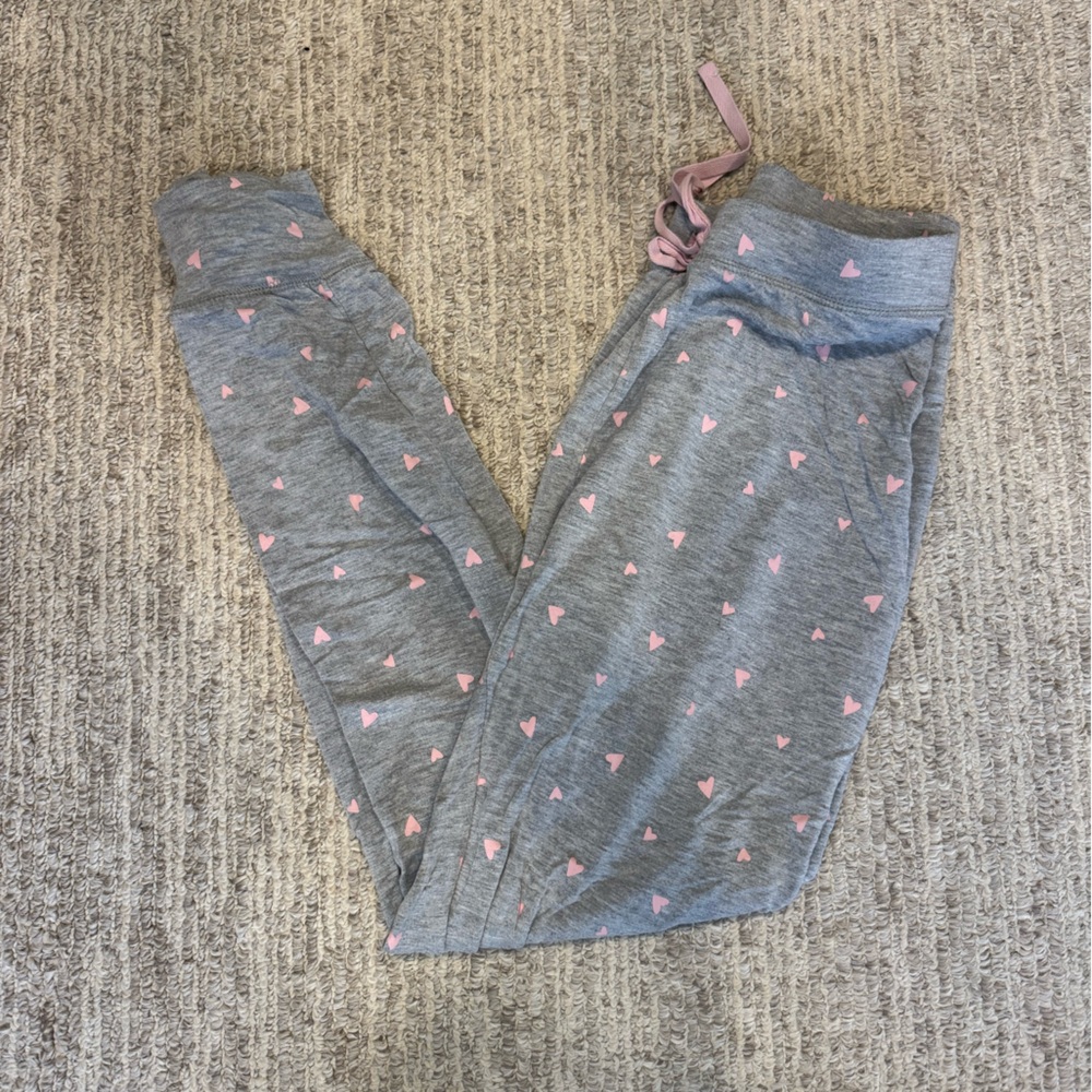 Cynthia Rowley Gray Pajama Bottoms with Pink Hearts